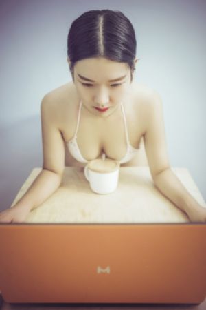 国产仑乱高清一级_4K免费观看最新